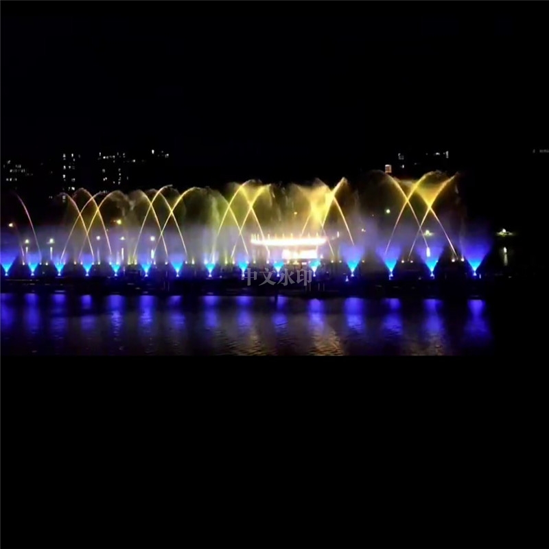 人工湖音乐喷泉